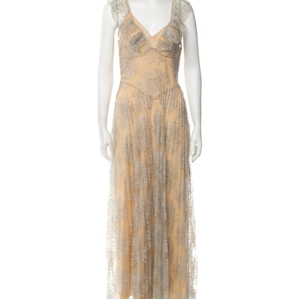 Flyer Du Mal lace evening gown